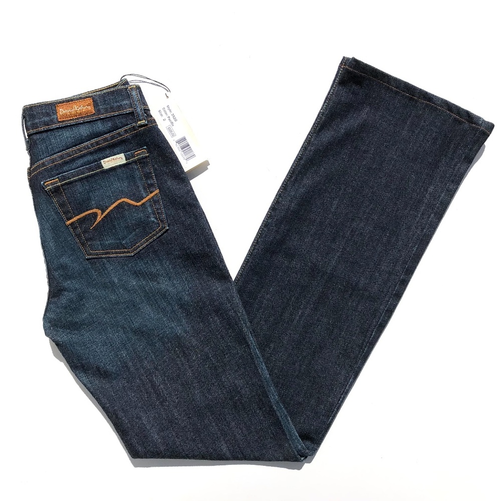 David Kahn Size 2 Dark Wash Denim Jeans Bootcut Pacific waist 28.5 inseam 33.5